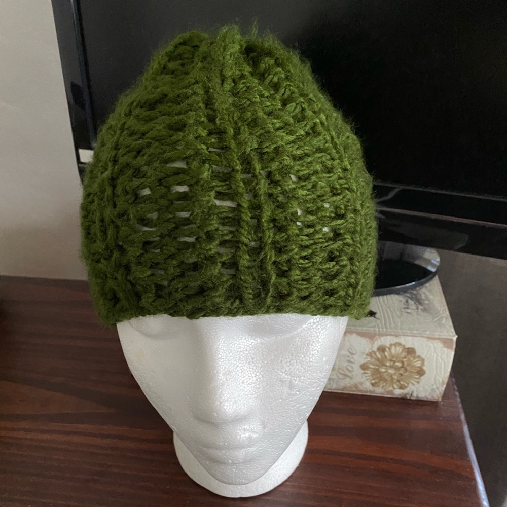Forest green handmade hat